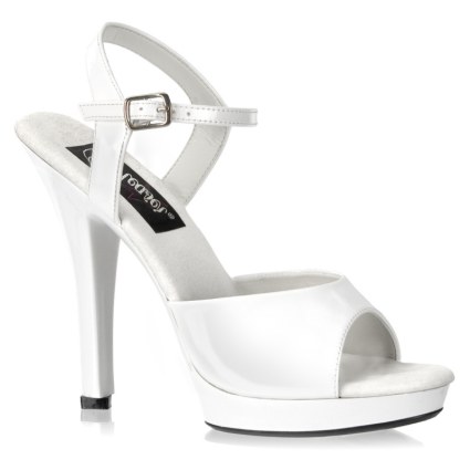Pumps weiss Lack �bergr�ssen