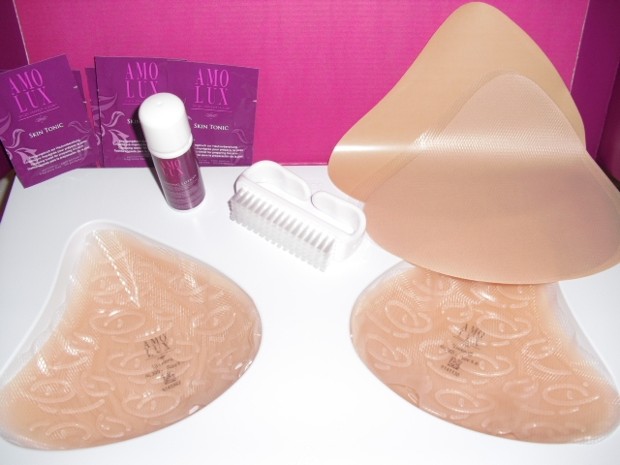 selbsthaftende-silikonbrueste-amolux-diamond-verpackung