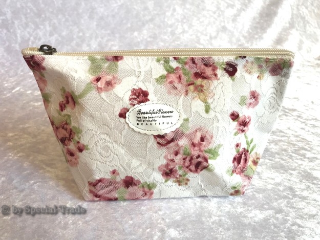 kosmetiktasche-klein-1-46901.jpg