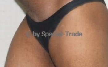 Versteck Höschen angezogen