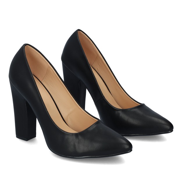 pumps-schwarz-2312.jpg