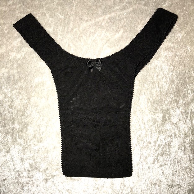 selene-slip-schwarz-spitze-1.jpg selene-slip-schwarz-spitze-1.jpg
